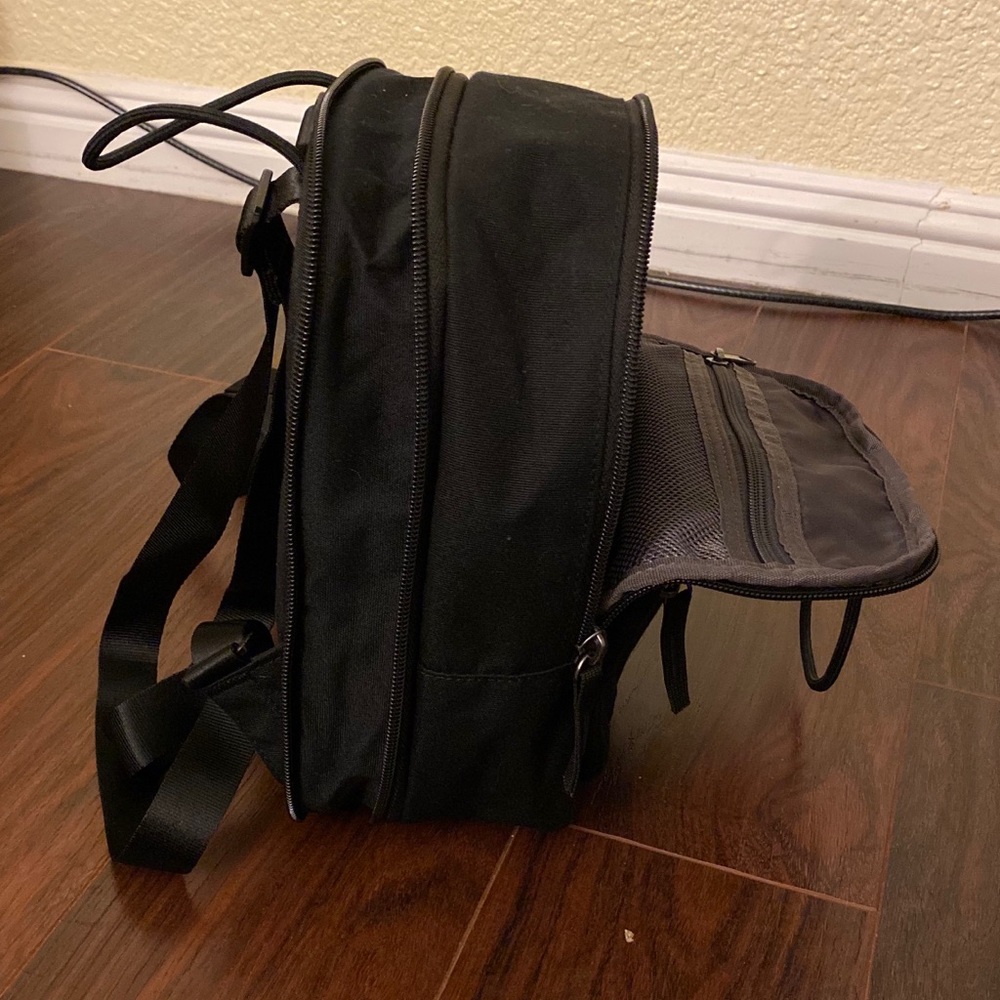 Nike Tanjun Mini Backpack - Picture 7 of 7